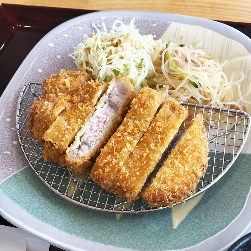 笠利のお寿司屋でトンカツ☆ 笠利のお寿司屋でトンカツ☆