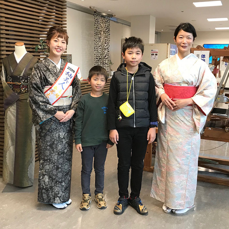 奄美空港で紬美人と☆ 奄美空港で紬美人と☆
