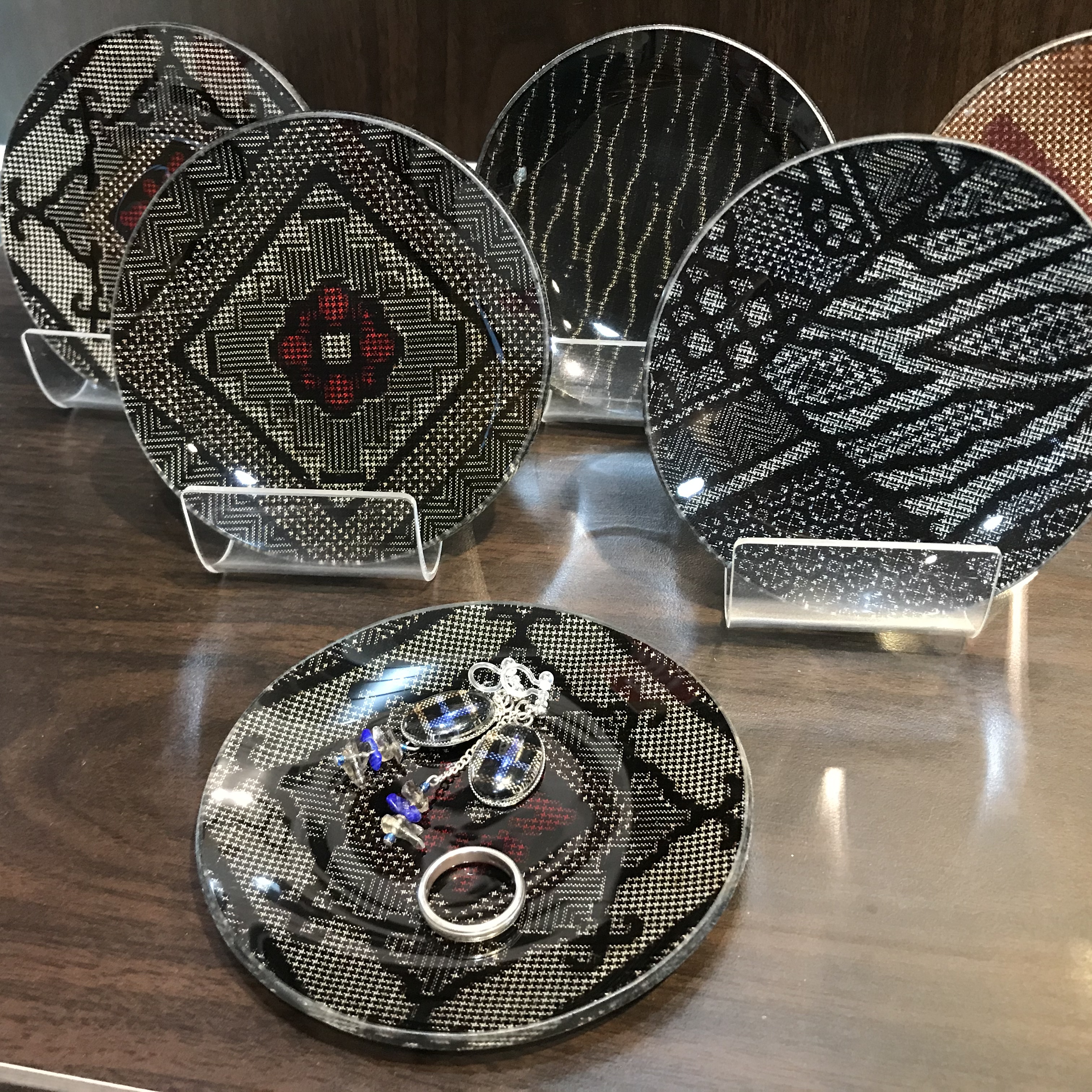 アクセサリー置きにもオススメです☆ アクセサリー置きにもオススメです☆