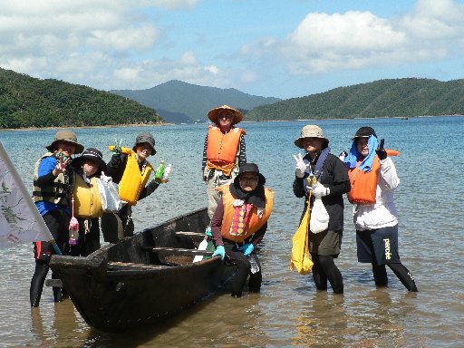 俵中伝統 板付け舟による海峡横断 俵中伝統 板付け舟による海峡横断