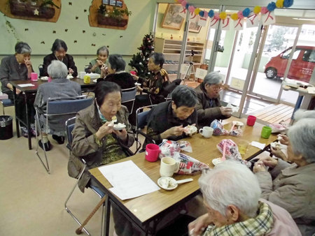 離島・奄美・介護施設・有料老人ホームいきいきホーム・クリスマス