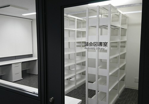 ベビーカーで傍聴へ。 ベビーカーで傍聴へ。
