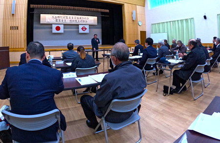 組織再編などで改革! 組織再編などで改革!