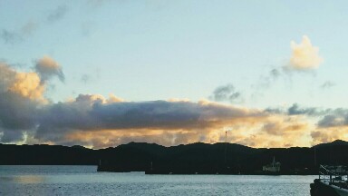 夕方の古仁屋港⚓ 夕方の古仁屋港⚓