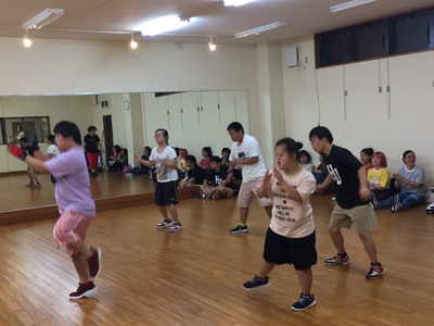 ミラクル クルー(^_-) ミラクル クルー(^_-)