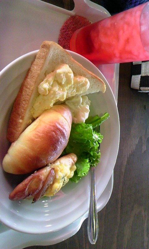 yesterday モーニング