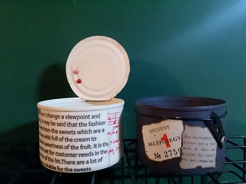 缶のフタ!?
