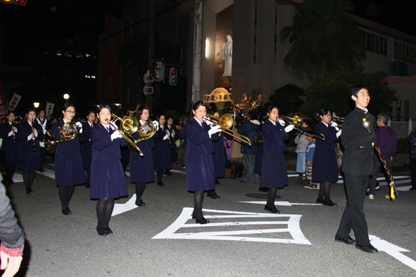 日本復帰６０周年記念提灯パレード