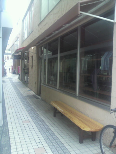 本日、中心街に喫茶CENTROオープン!(^_^)/