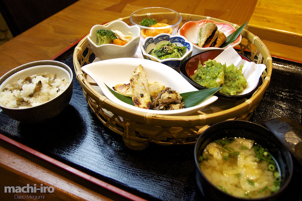 鯨石庵