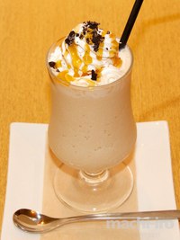 CAFE CLOVER