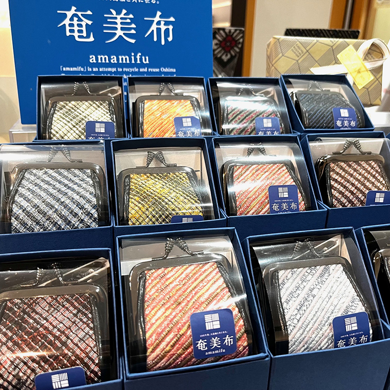 奄美布がま口追加しました☆