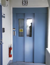 エレベーター用小型扇風機計画
