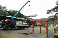 屋上シャワー室解体作業