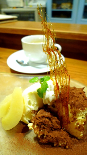 イタリア風居酒屋「fiore」