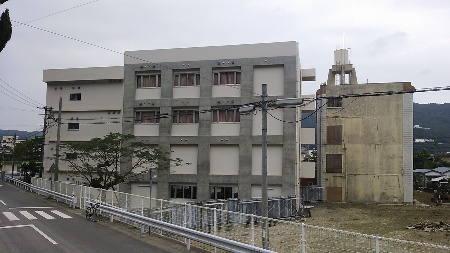 金久中学校の今