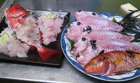 釣ってきた魚でBBQ