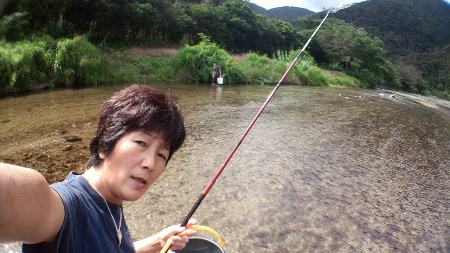 島遊び、川