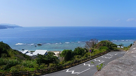 海が光っていますよ