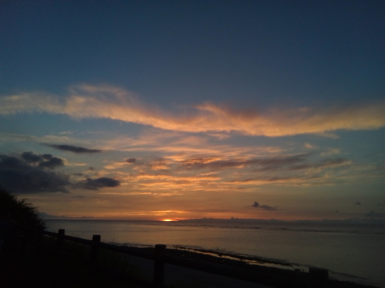 夕日