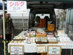 軽トラ市なう。