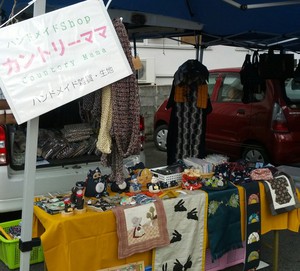 軽トラ市なう。