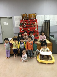 ひな壇見学