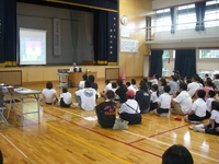 小学校での医療講演