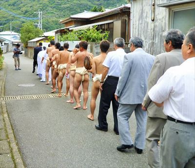 議会報告④　建設計画を早く集落に示して！