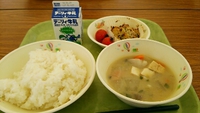 学校給食