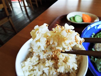 「やどんカフェ　いちのいち」さんの　サワラのムニエル♪