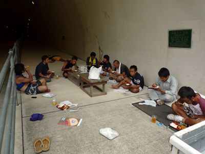 学童保育が必要では？
