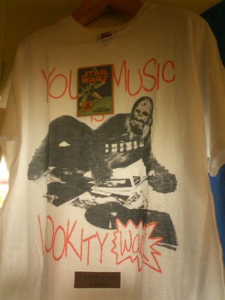 Tシャツ