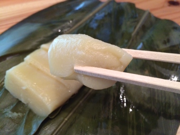 「味の郷かさり」さんの芋餅を頂きました