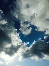 行きゅる白雲