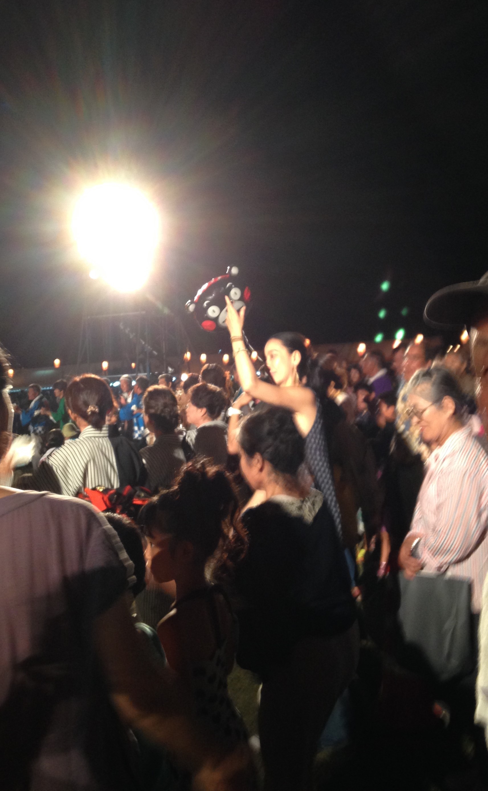 「２つ目の窓」と「龍郷ふるさと祭り」
