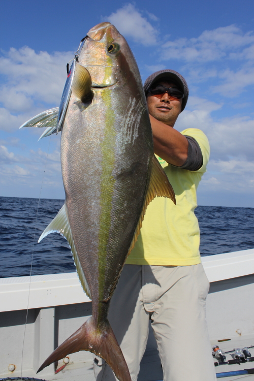 Ukky Fishermans Boat Amami ジギング ポイント調査 奄美でヒラマサ