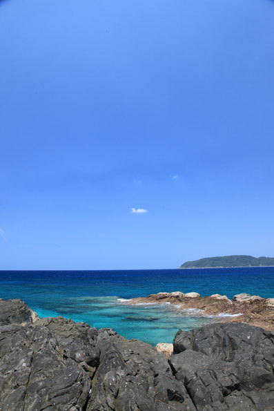 東シナ海を望む