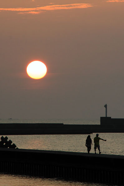大熊漁港夕日
