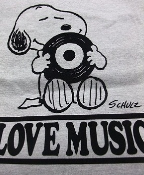 毎回大好評のFITNESS×PEANUTS コラボTEE ①