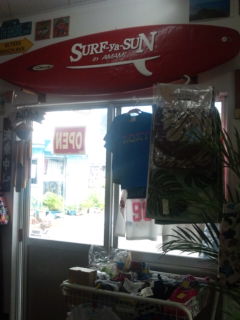 ﾊﾜｲｱﾝｼｮｯﾌﾟSURFｰyaｰSUN